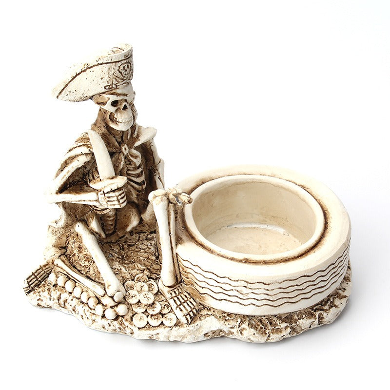 Skeleton Pirates Creative Home Desktop Decoration Retro Home Resin Ashtray
